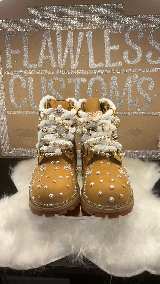 Custom Junk Timberlands